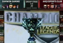 《LOL》S9排位赛奖励大揭秘（丰厚奖励等你来拿，赛季终极大奖抢先知）